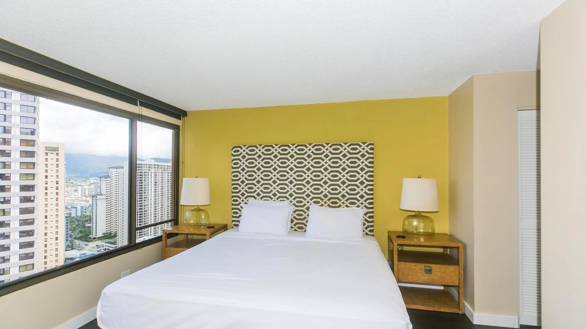 Discovery Bay 3517 Honolulu United States
